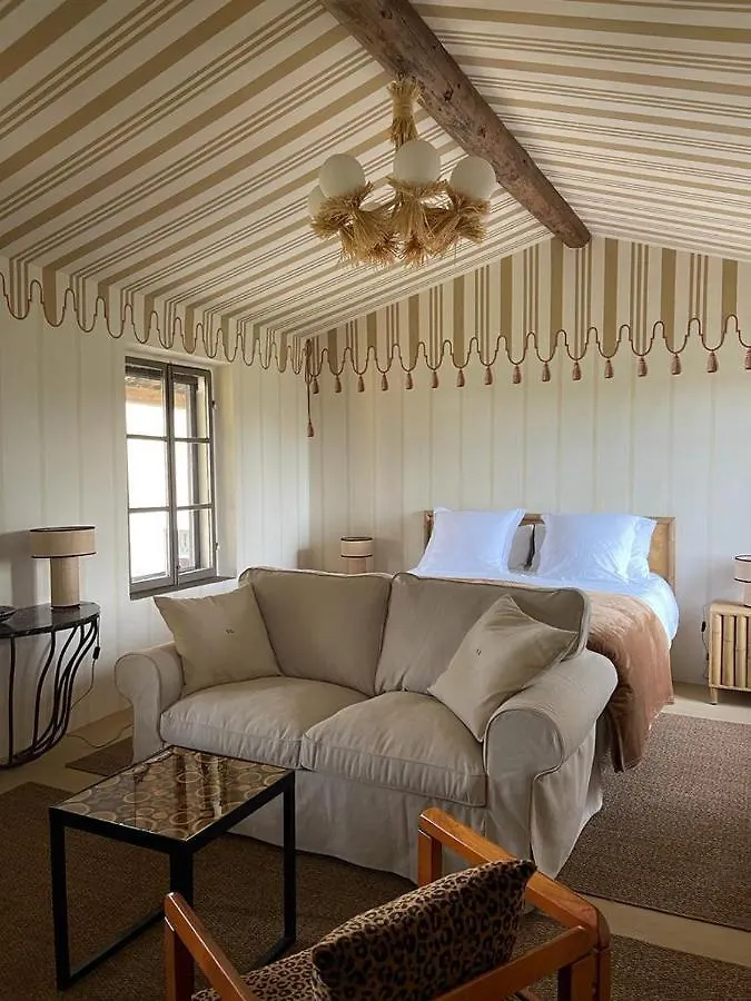 Bed & Breakfast Villa Leopardi Vignale